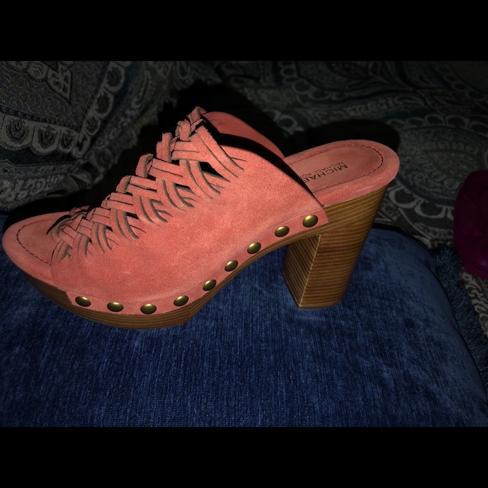 Clogs - Picture 3 of 3